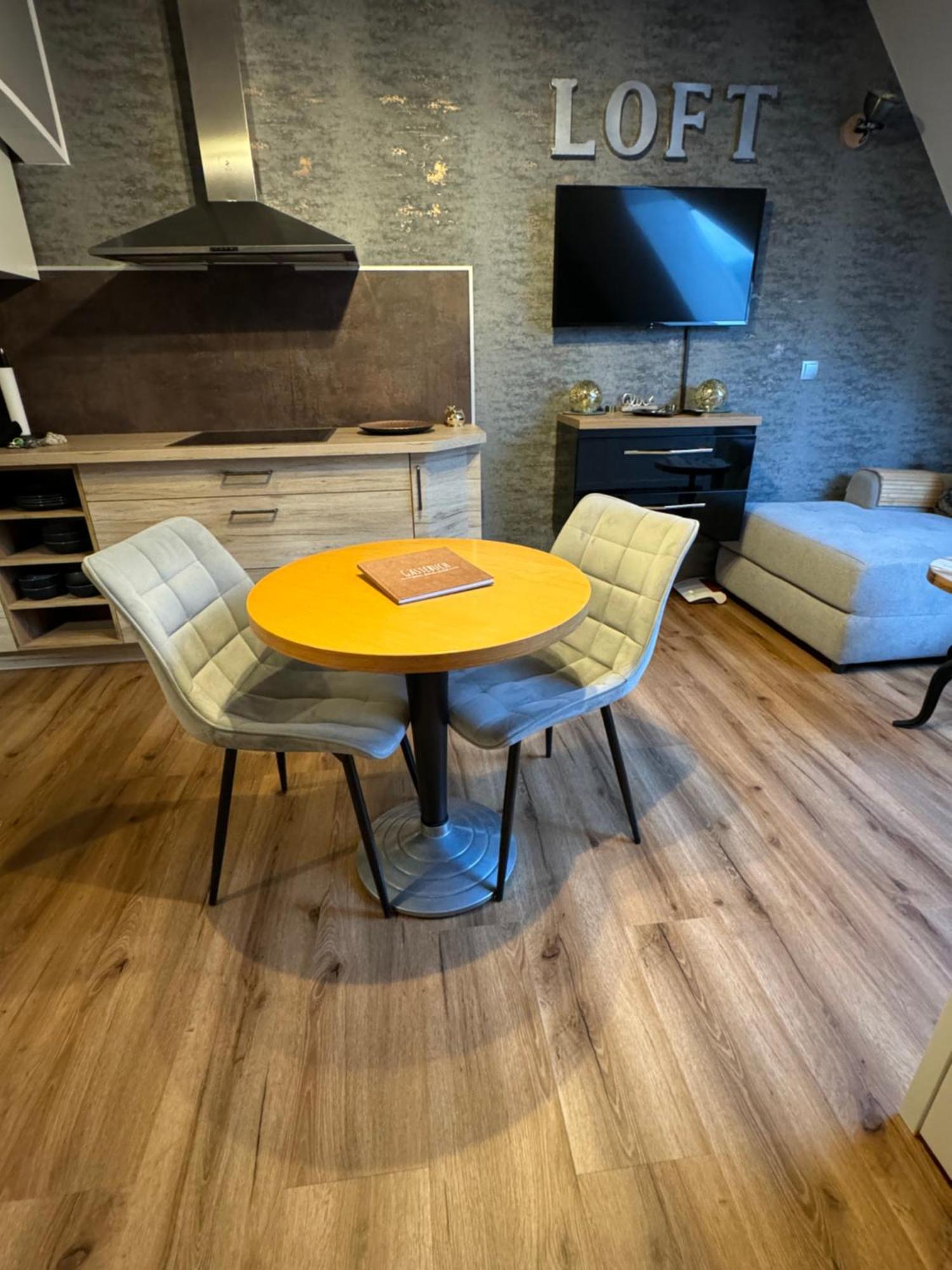 Nieman'S Loft Apartment เอมเดน ภายนอก รูปภาพ
